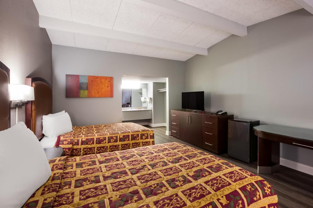 Knights Inn Fayetteville - Fort Bragg Bagian luar foto