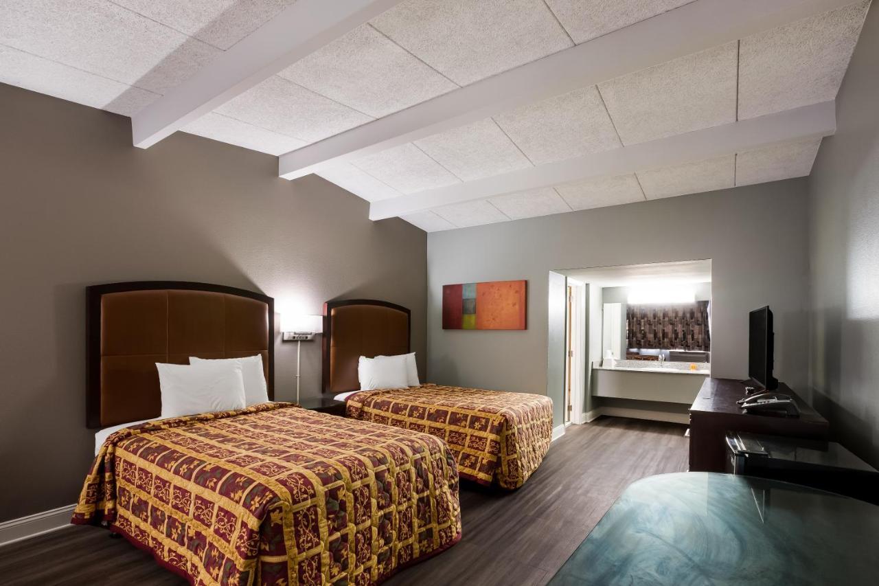 Knights Inn Fayetteville - Fort Bragg Bagian luar foto